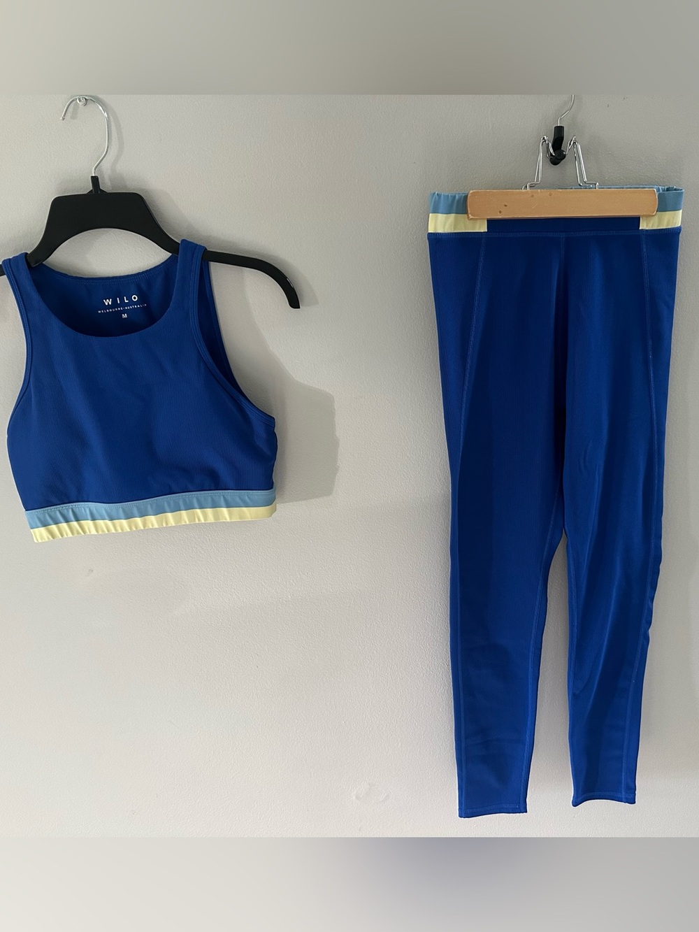 WILO Activewear Blue Ribbed Matching Set Sports Bra Leggings Medium